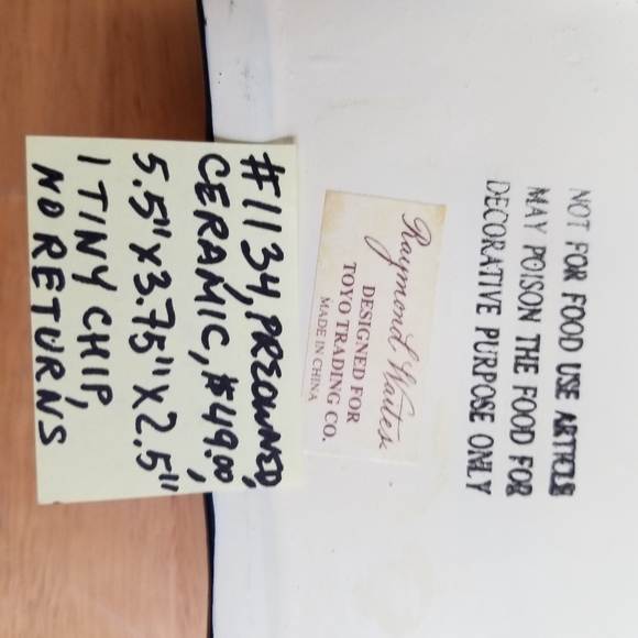 #1134 Preowned Hand-Painted Cherry Ceramic Box - Picture 12 of 12